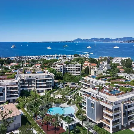 First Cap - Luxury 1br With Terrace In The Prestigious Development Of The French Riviera Apartament