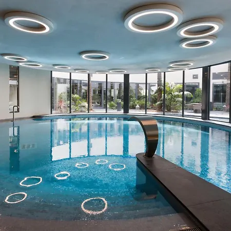 First Cap - Luxury 1br With Terrace In The Prestigious Development Of The French Riviera * Антиб